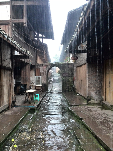 唯梦惟行为屏山06.jpg