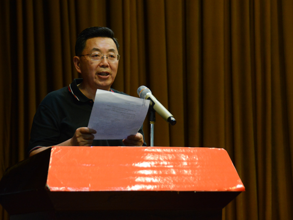副校长曾良讲话.JPG